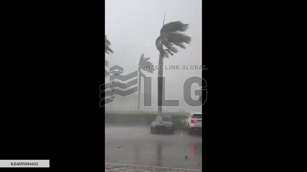 US: Storms Lash South Florida With Strong Winds, Heavy Rain and Hail
