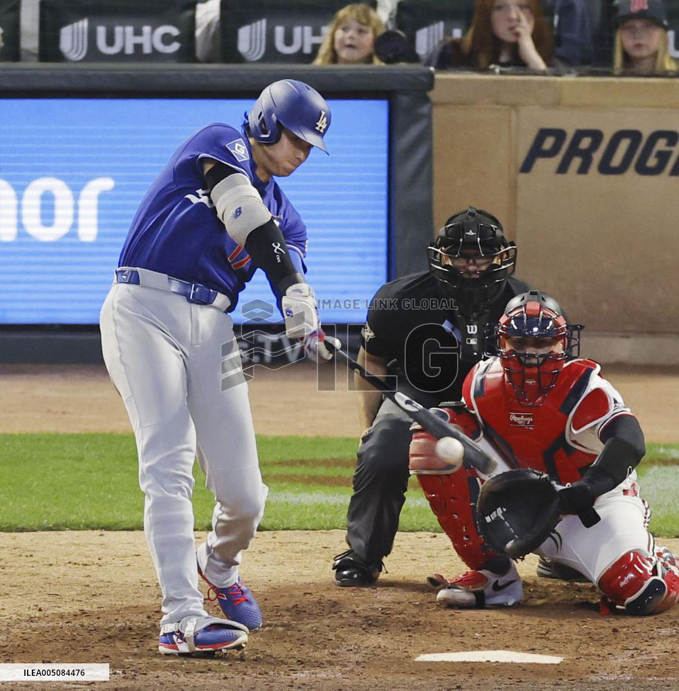 Baseball: Dodgers vs. Twins