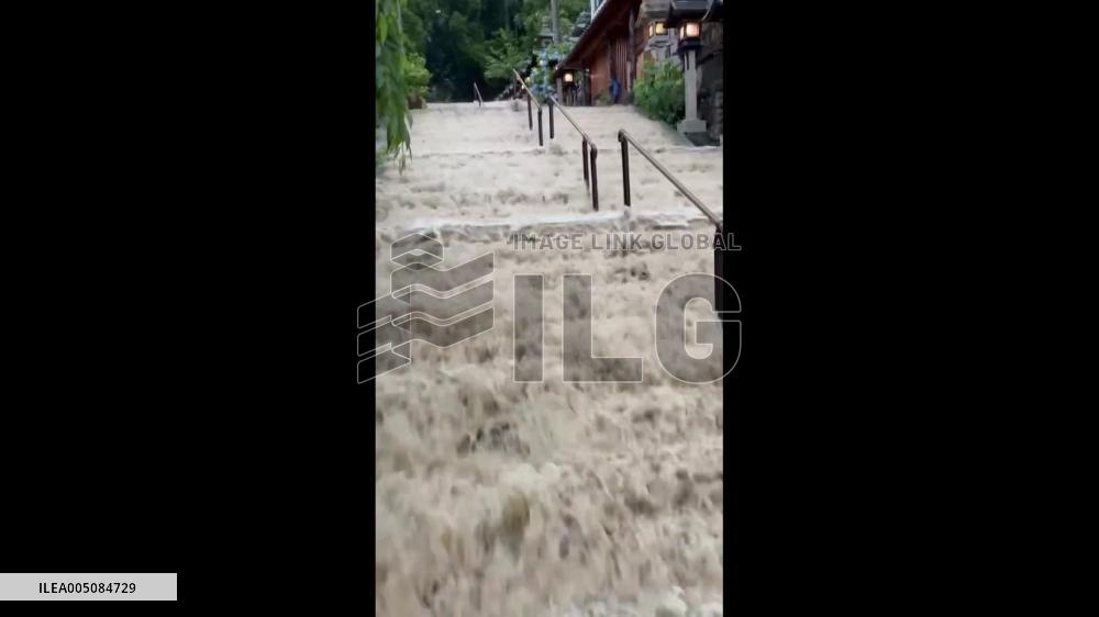 Japan: Flooding Hits Kinki Region Amid Seasonal Rain Front and Typhoon Mekkhala’s Approach 3