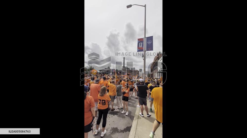 World Cup 2026 – US: Dutch Fans March Through Kansas City Ahead of Match Against Tunisia 2
