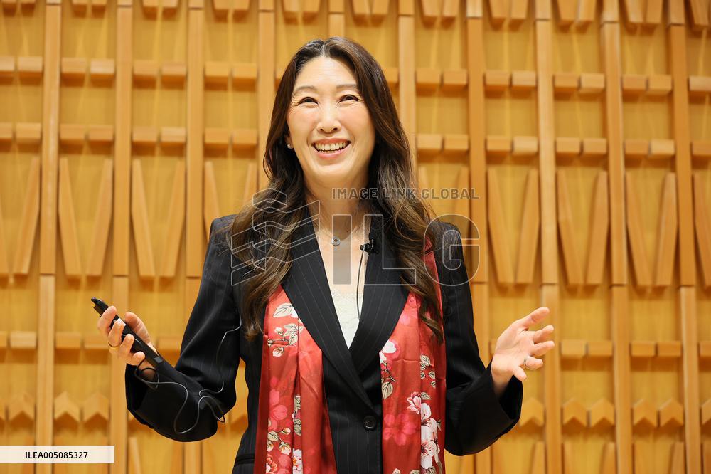 Takeda Pharmaceutical Company: Press Conference Marking the Inauguration of New President Julie Kim