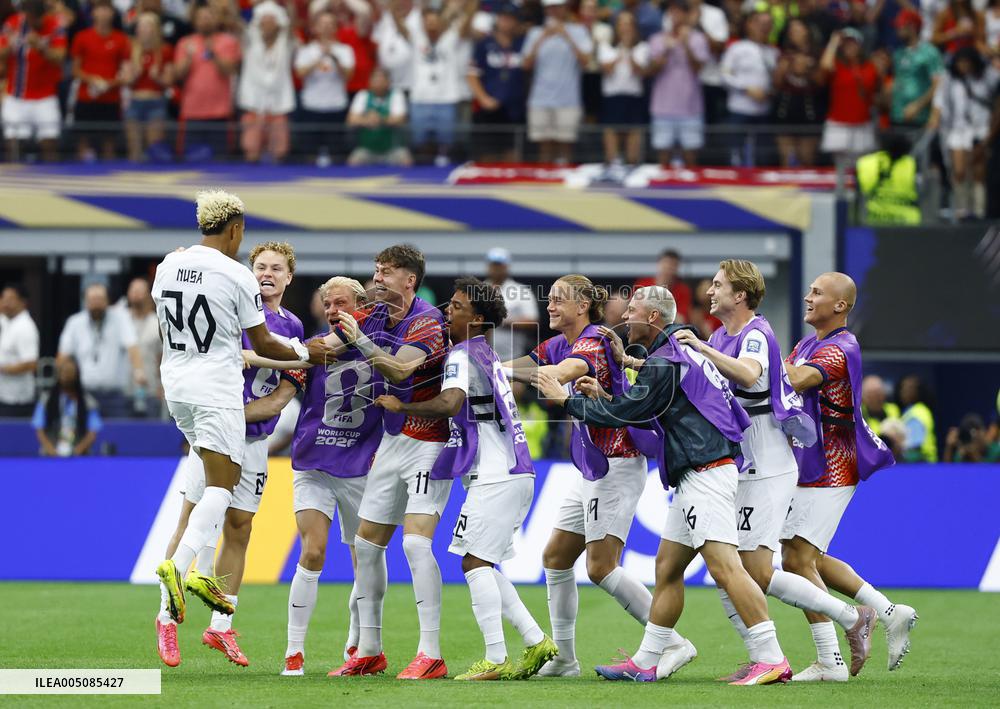 Football: 2026 World Cup