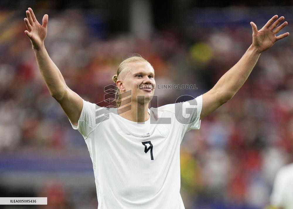 Football: 2026 World Cup