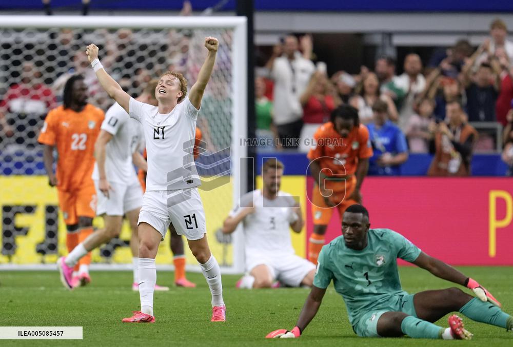 Football: 2026 World Cup
