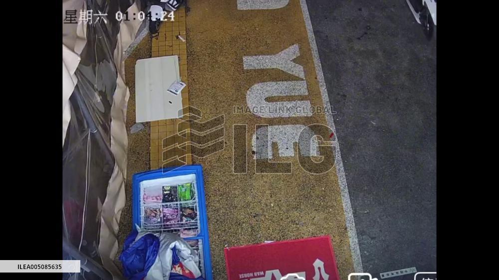 China: E-Bike Rider Loses Control, Crashes Into Supermarket Counter