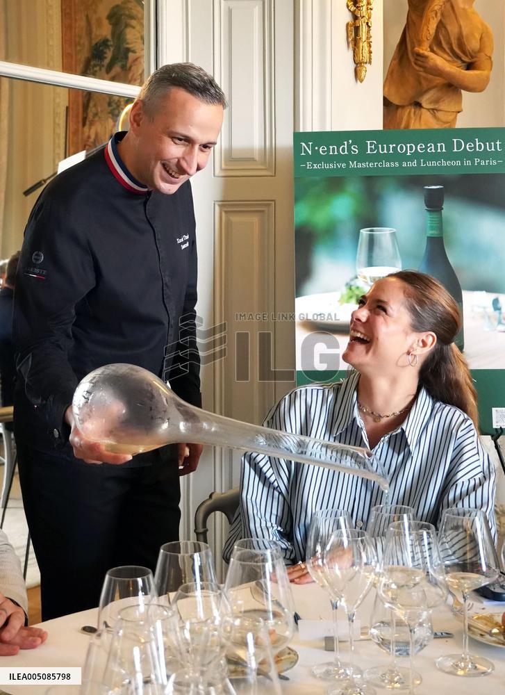 Japanese sake promotion in France