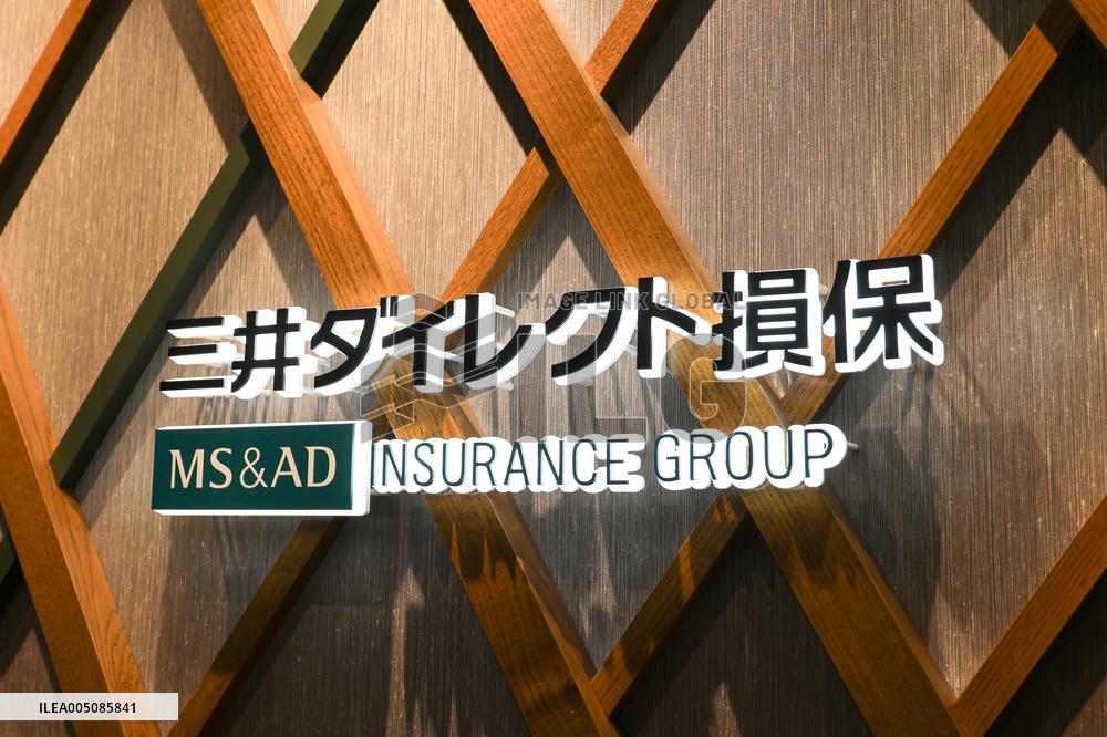 Mitsui Direct General Insurance Sign and Logo
