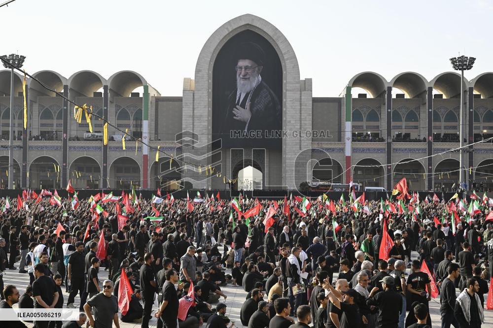 Funeral for Iran's ex-leader Khamenei