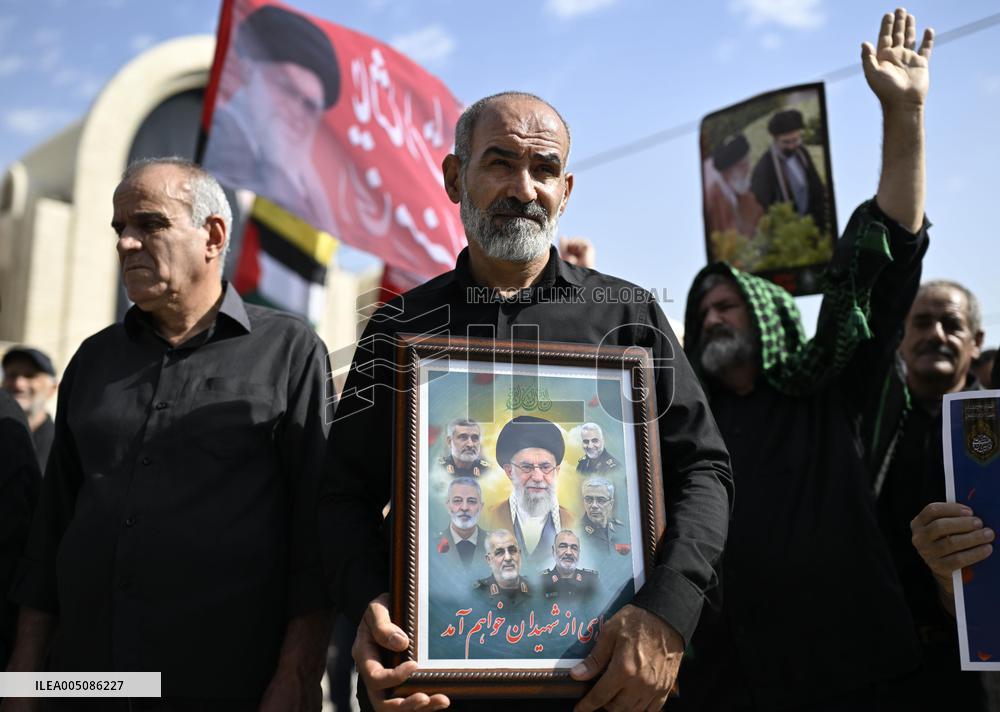 Funeral for Iran's ex-leader Khamenei