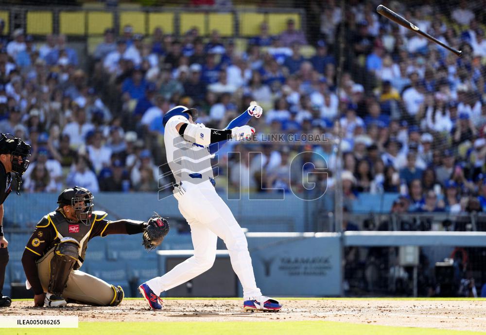 Baseball: Padres vs. Dodgers