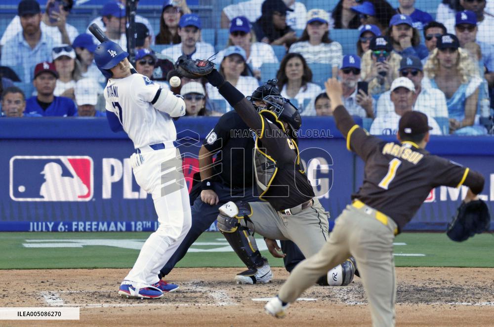 Baseball: Padres vs. Dodgers