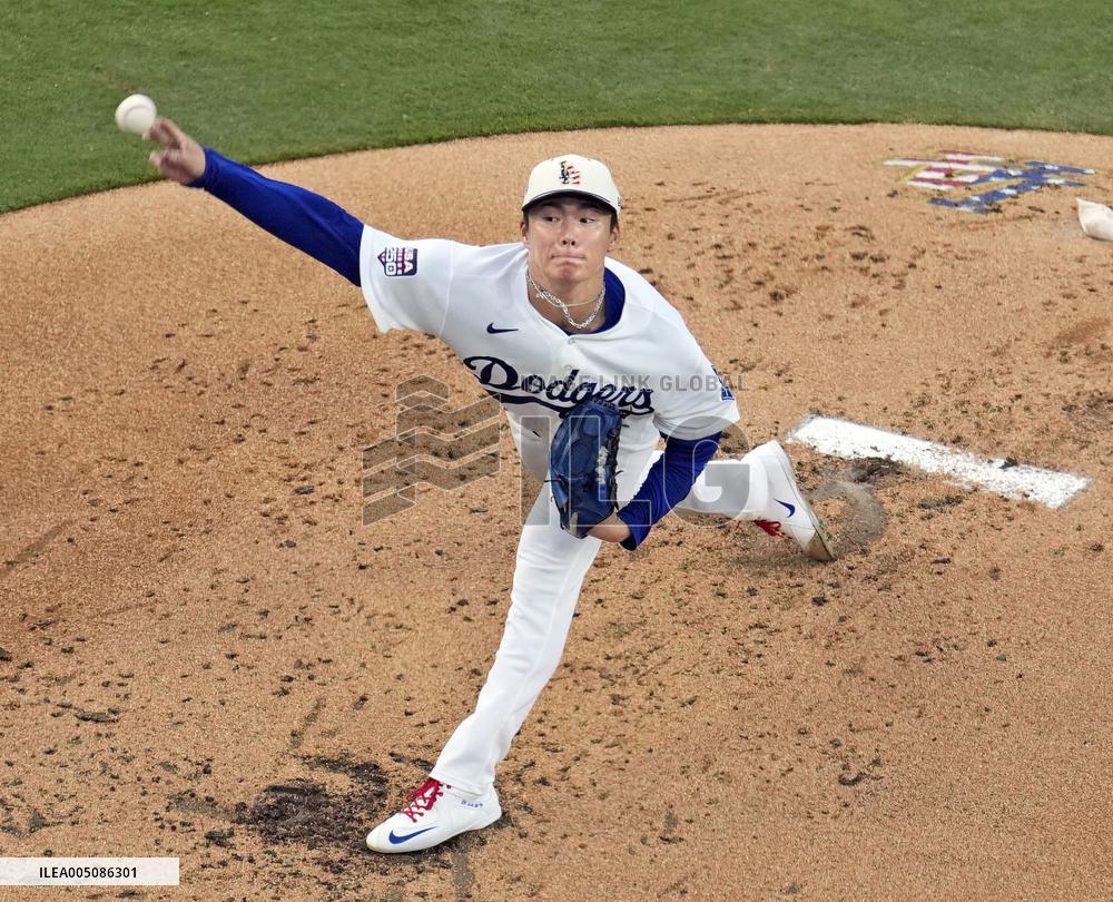Baseball: Padres vs. Dodgers