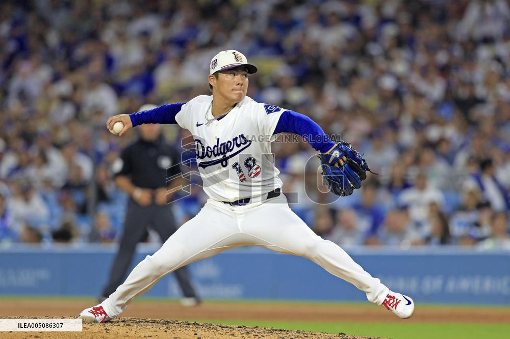 Baseball: Padres vs. Dodgers