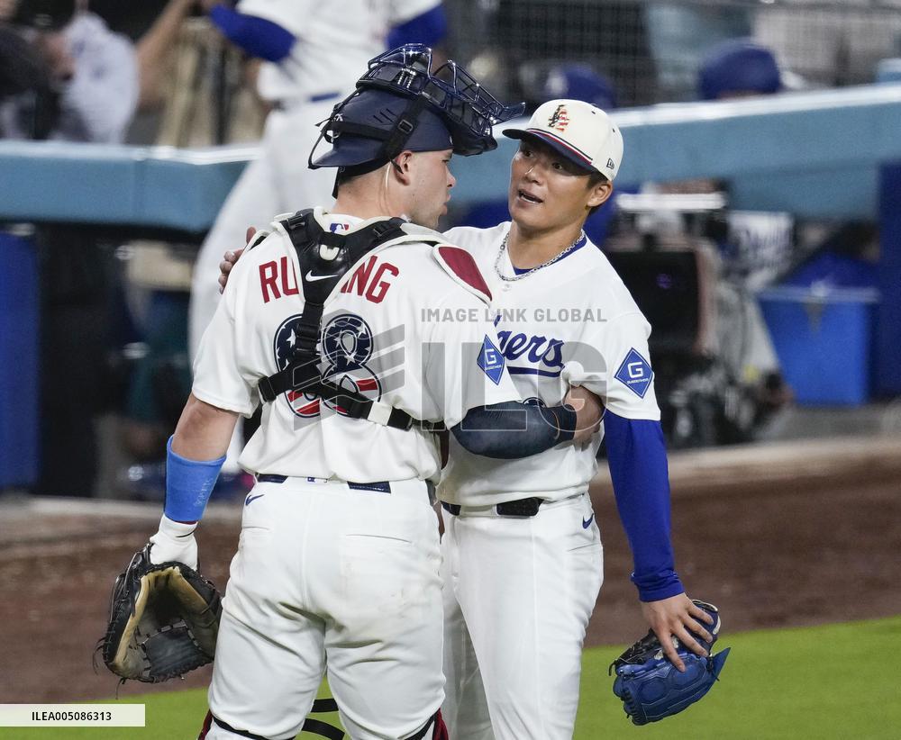 Baseball: Padres vs. Dodgers