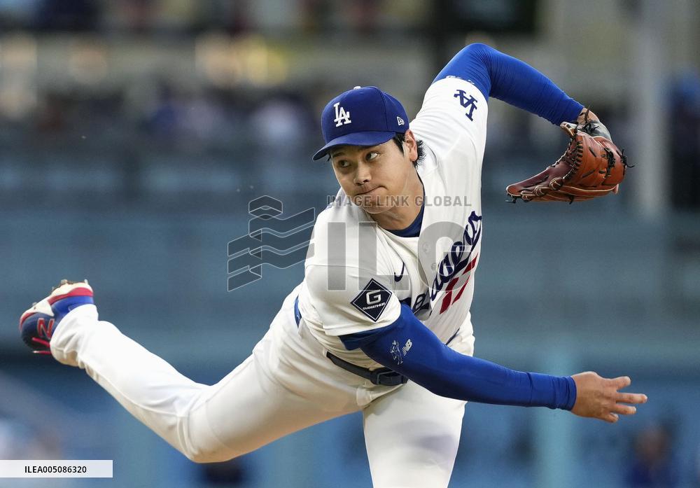 Baseball: Padres vs. Dodgers