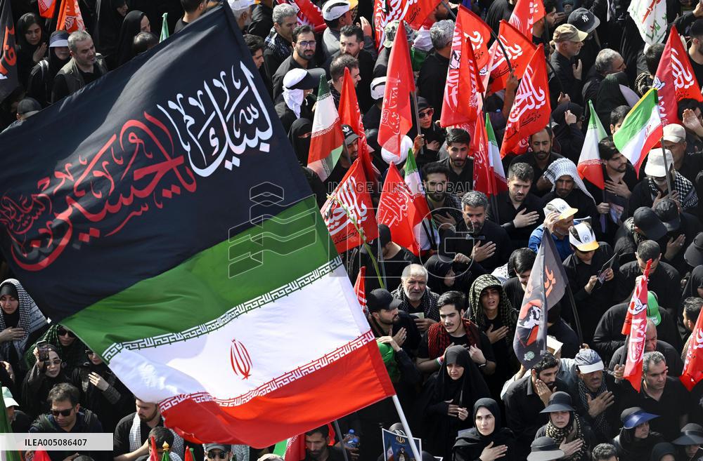Funeral for Iran's ex-leader Khamenei