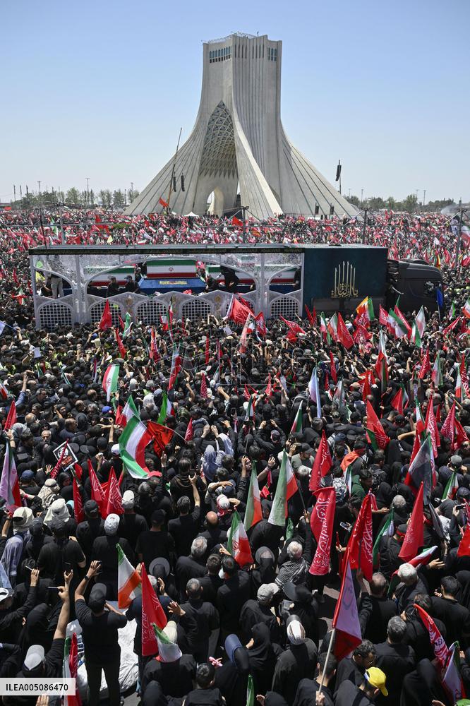 Funeral for Iran's ex-leader Khamenei