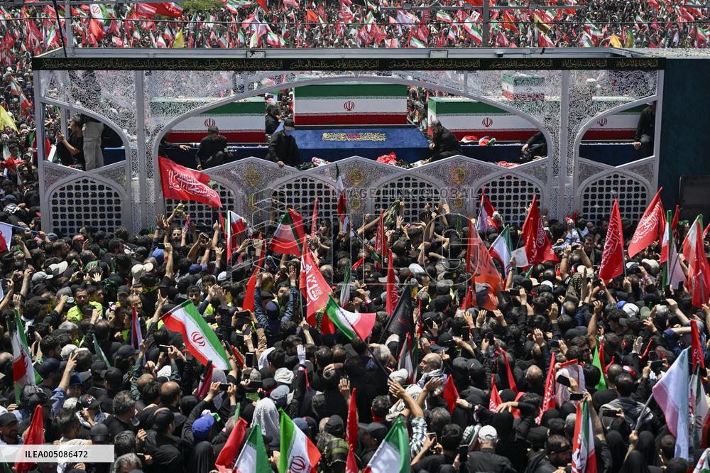 Funeral for Iran's ex-leader Khamenei