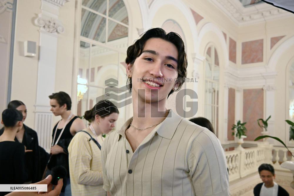 Japanese wins gold at ballet competition in Moscow