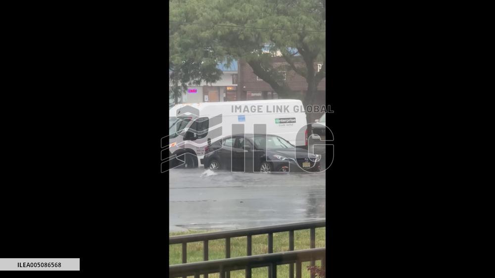 US: Severe Flooding Swamps New Jersey Streets 4