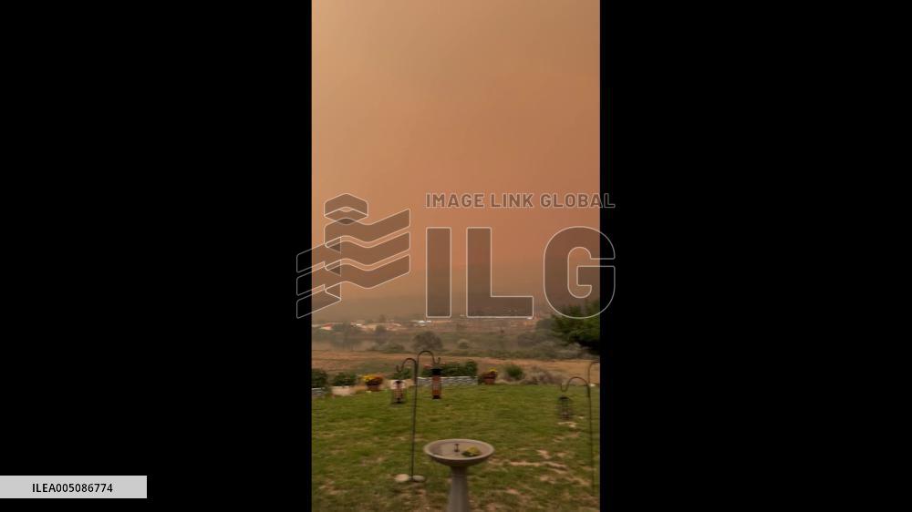 Canada: Orange Haze Blankets Kamloops Skies as Wildfire Smoke Drifts In 2