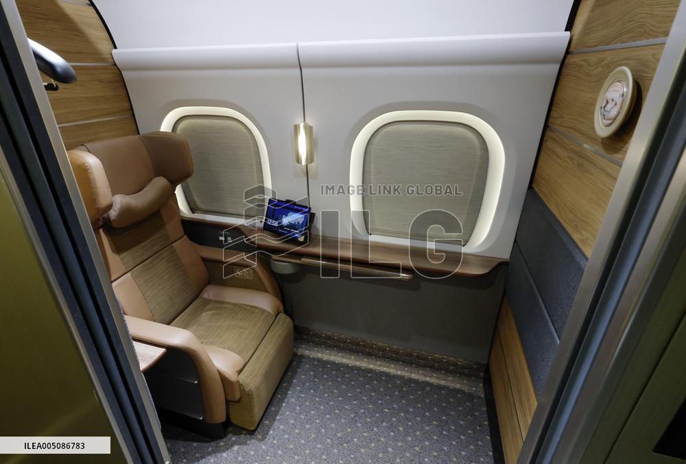 Private room for shinkansen bullet trains