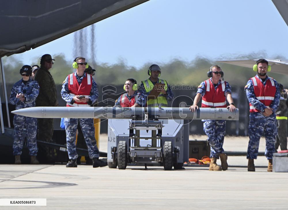 Japan-U.S.-Australia joint drill in Darwin