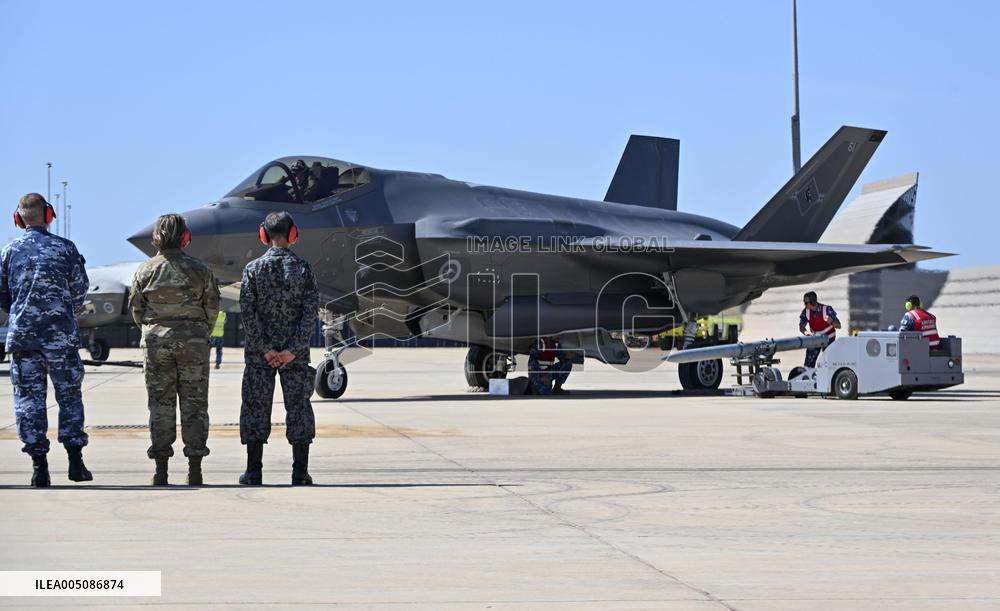 Japan-U.S.-Australia joint drill in Darwin