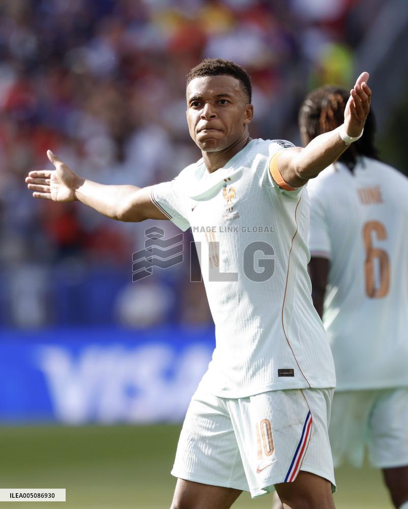 Football: 2026 World Cup