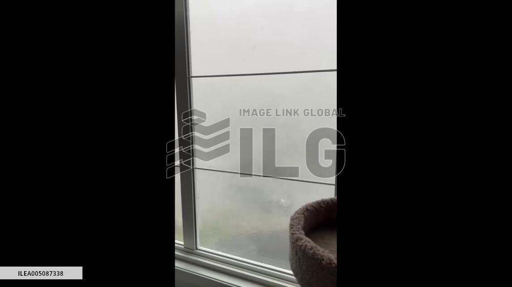 Canada: Hail, Strong Winds Hit Edmonton