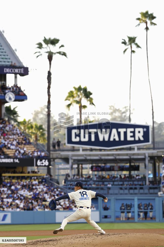 Baseball: Diamondbacks vs. Dodgers