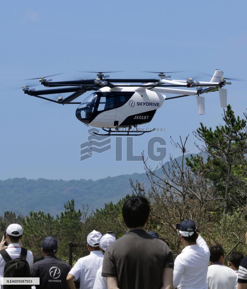 Fast-speed flying car demonstration