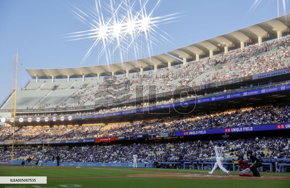 Baseball: Diamondbacks vs. Dodgers