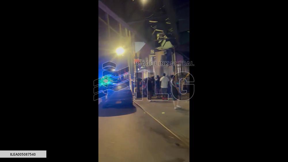 US: Thousands of Jay-Z Fans Stuck Outside Yankee Stadium Amid Gate Closures 4