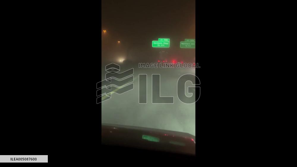 US: Dust Storm Sweeps Through Phoenix Metro, Causing Power Outages and Flight Delays