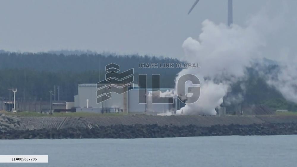 [Breaking News]Japan tests reusable rocket prototype