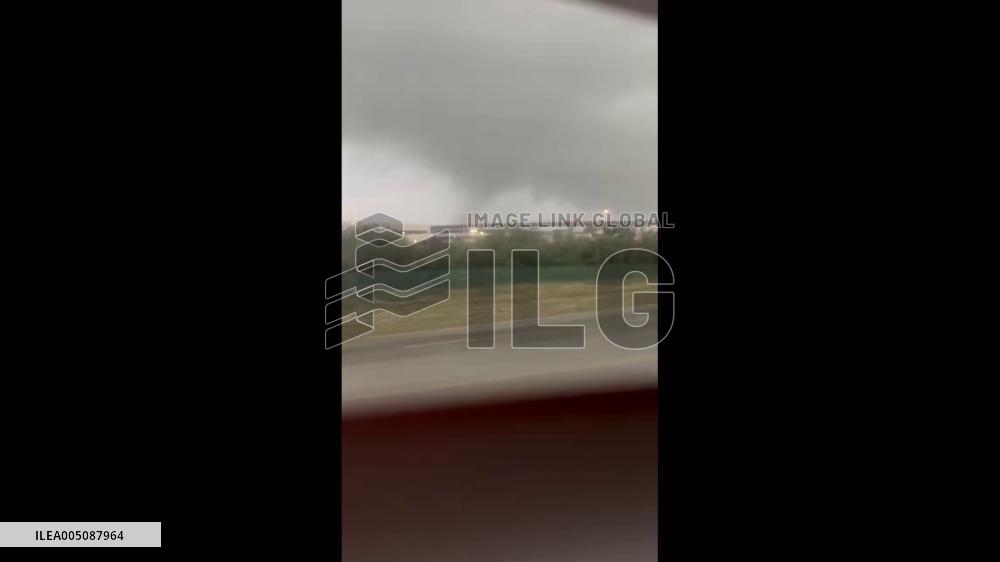 US: Tornado Reported in San Antonio, Texas 2