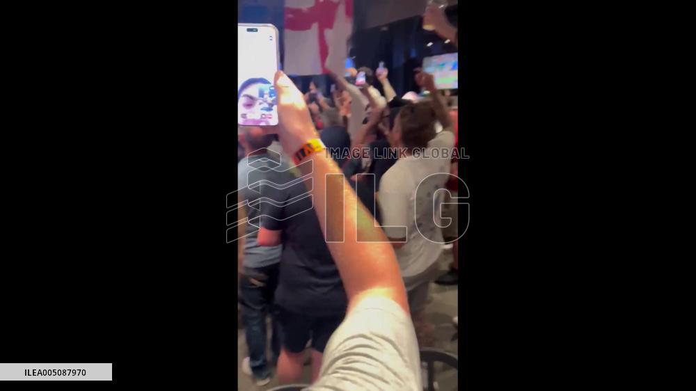 World Cup 2026 – England Fans Sing “Wonderlust” at Atlanta Pub Ahead of Argentina Semifinal