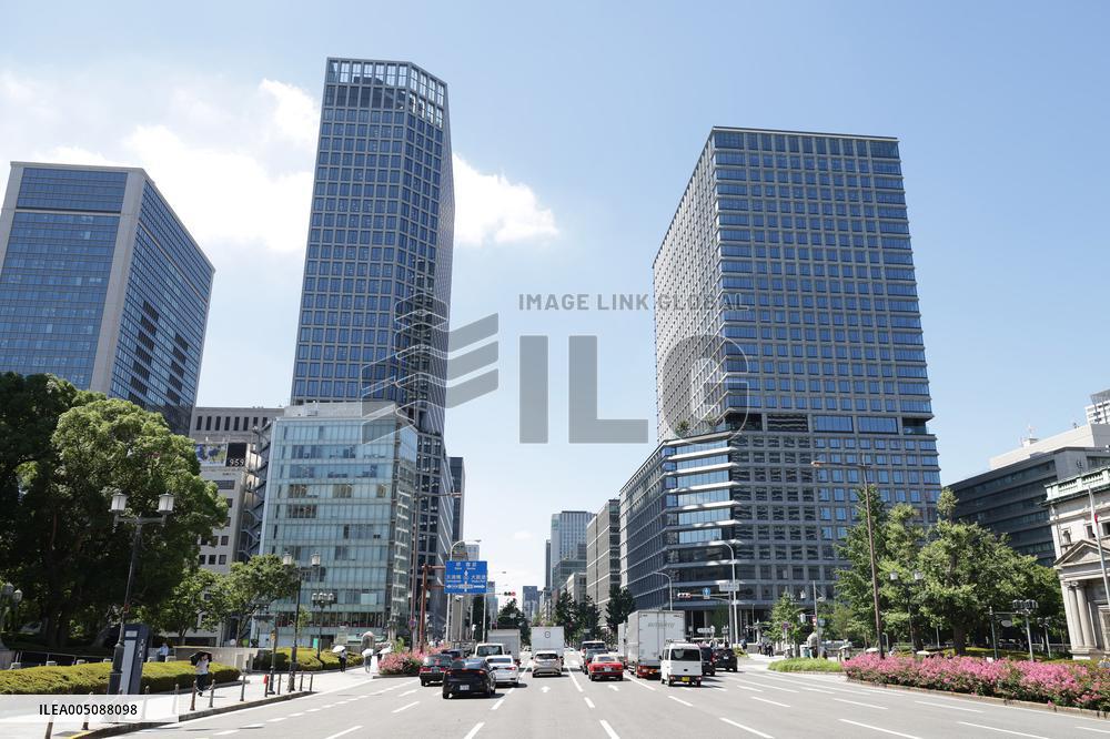 Yodoyabashi Gate Tower, which had its grand opening on July 9