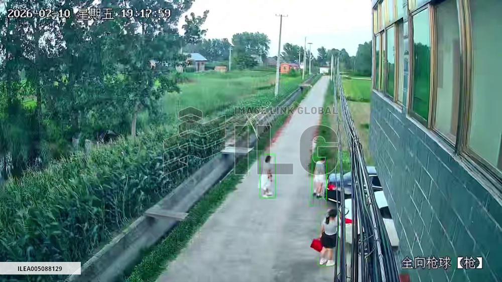 China: Driver Sends Car Plunging Backwards Into Fishpond