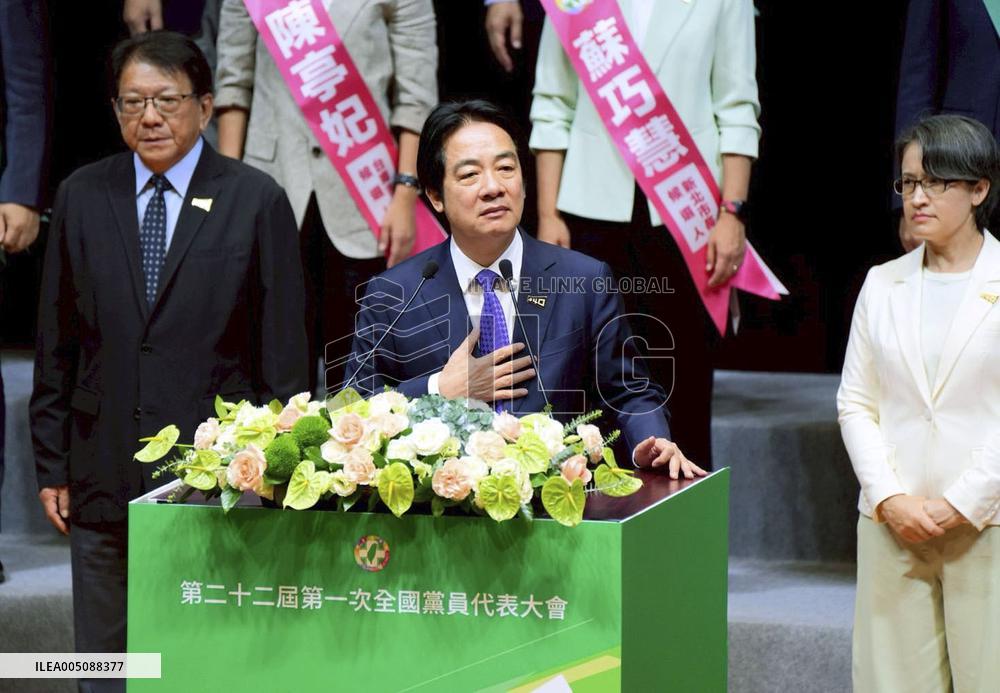 Taiwanese president addresses party convention