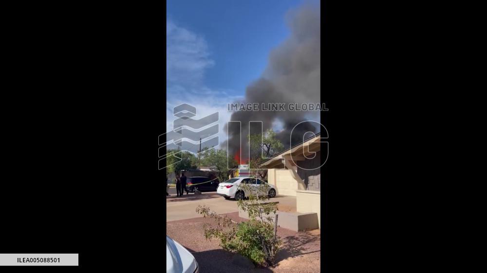 US: Two Dogs Killed in Scottsdale House Fire, Firefighters Taken to Hospital