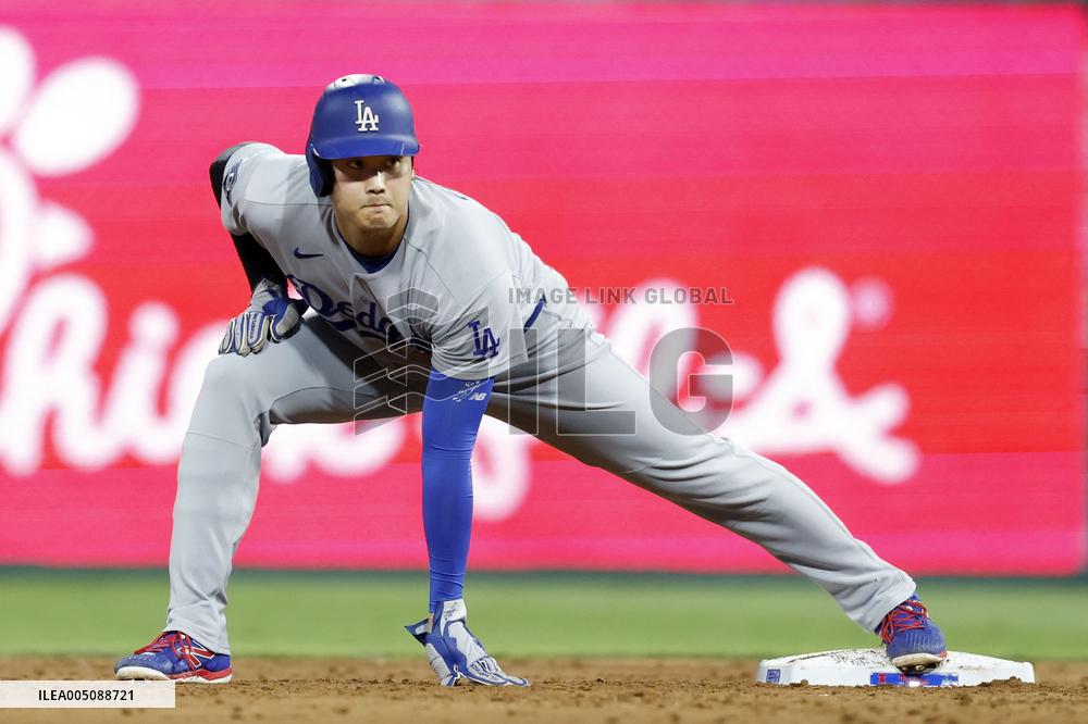 Baseball: Dodgers vs. Phillies