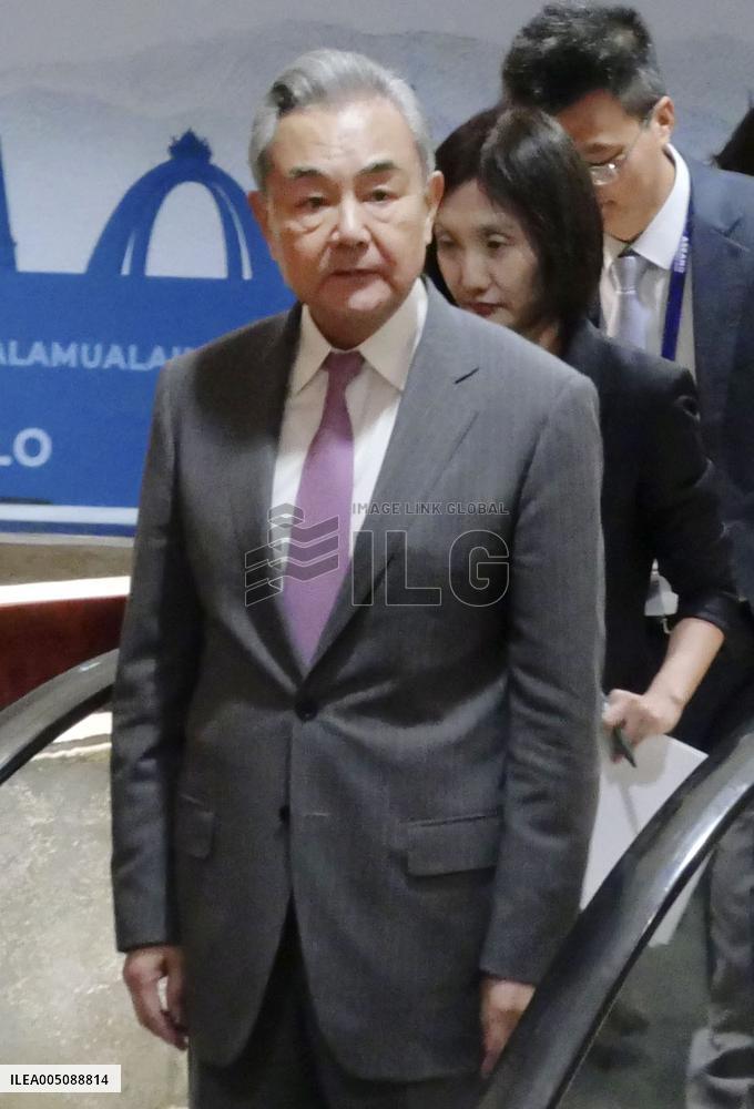 Wang-Rubio talks in Manila