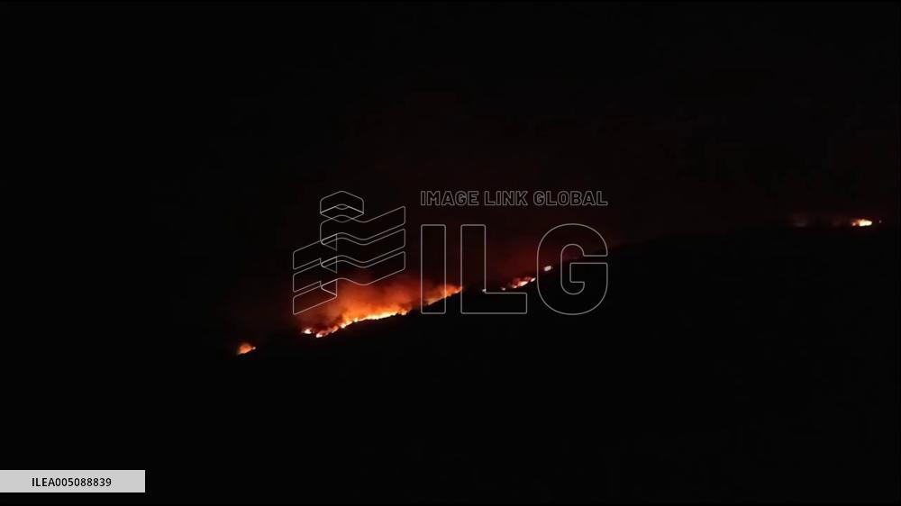 Spain: Wildfire Breaks Out in Burgohondo, Ávila Province 3
