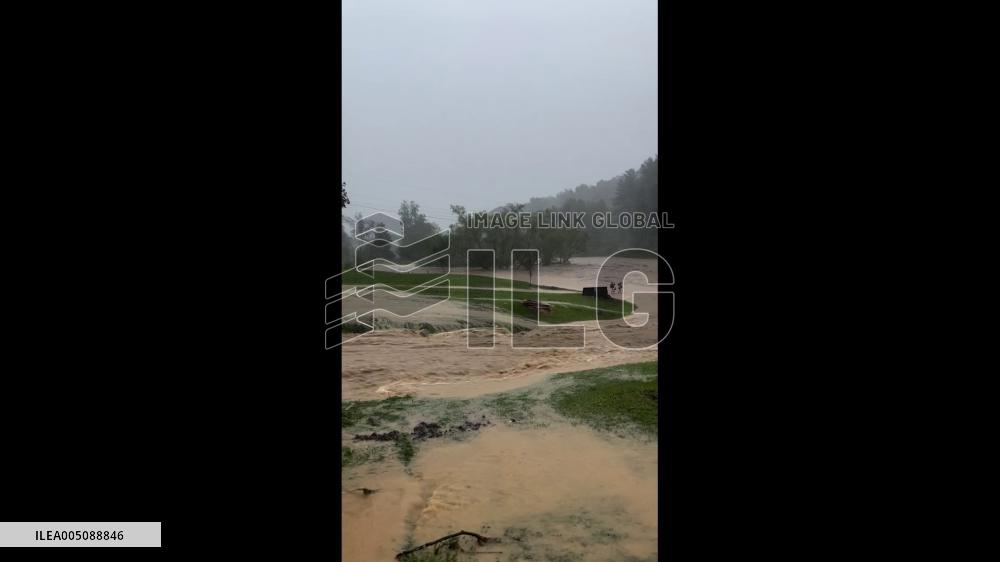 US: West Virginia Flash Floods Trigger Rescues, State of Emergency 3