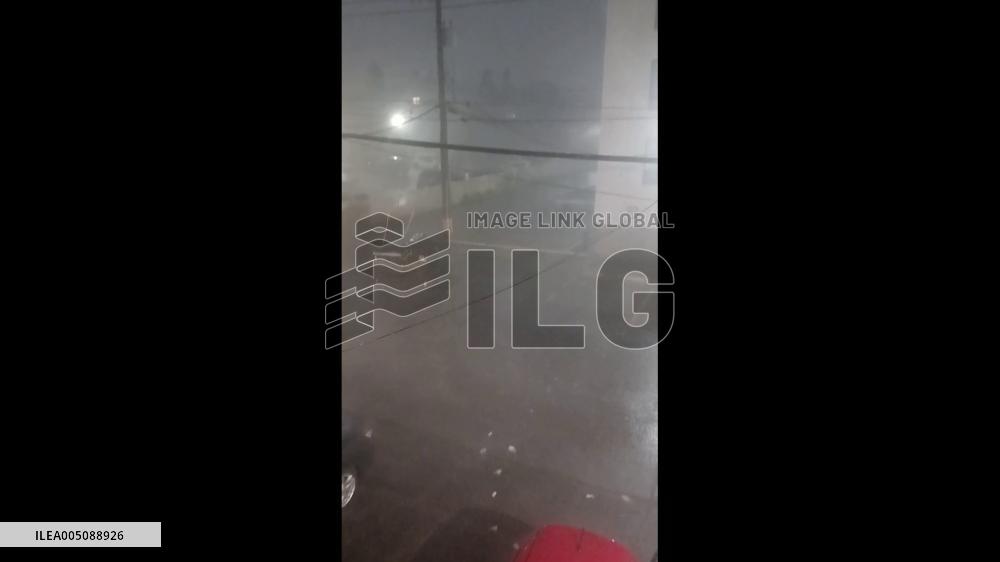Canada: Severe Thunderstorm Brings Strong Winds, Heavy Rain to Edmonton