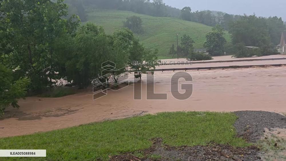 US: West Virginia Flash Floods Trigger Rescues, State of Emergency 6