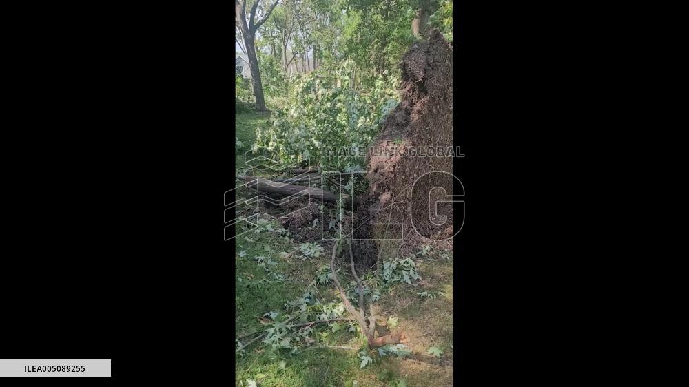 US: Tornado Leaves Trail of Destruction in Wisconsin 2