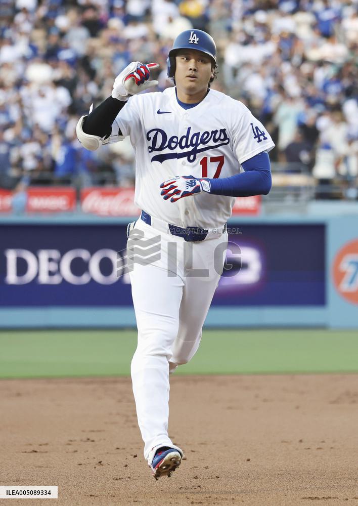 CORRECTED: Baseball: Mariners vs. Dodgers